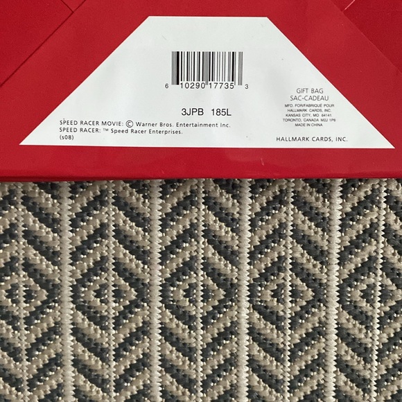 NEW W/TAGS🏁 12 Hallmark Speed Racer “Lunchbox” Gift Bags - Picture 13 of 13